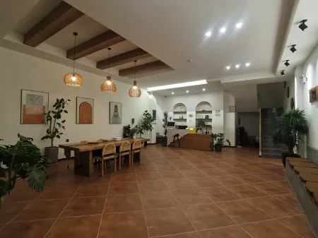 Van Mo Boutique Hotel Отели в г. Вэнань