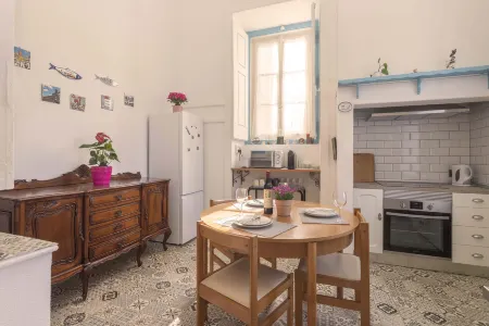 Happy Holiday Sintra Отели рядом с достопримечательностью «Замок мавров»