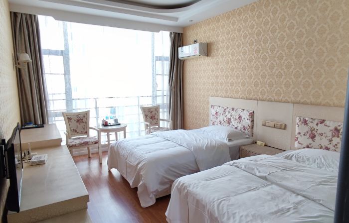 Yunxian Wanhao Hotel