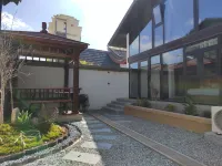 Half Idle Cloud House Homestay (High speed Railway Station Branch)
