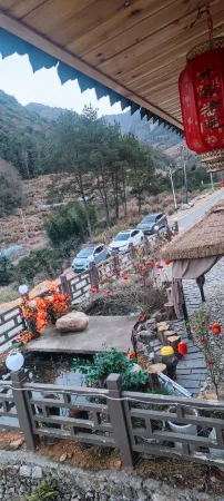 Sanqing Leisure Yasu Отели рядом с достопримечательностью «Feixiantai Scenic Spot, Jiangxi»