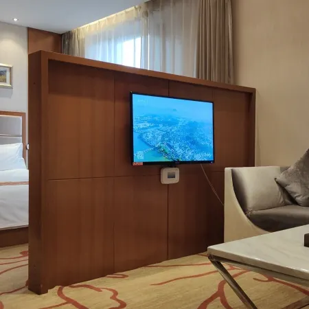 Pingliang Rongting Hotel