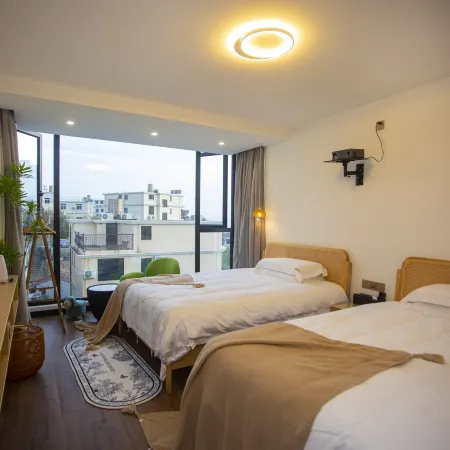 Shengsi Z·Encounter light luxury swimming pool resort