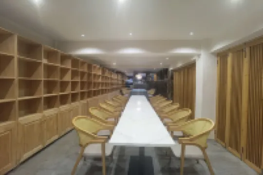 Xiangye and residential B&B (Luodian Xiaojing store)