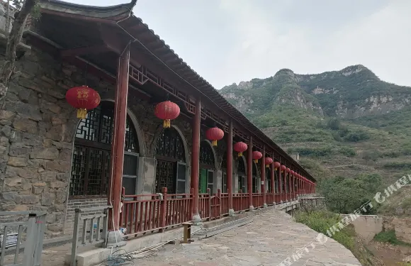 圓夢山莊石頭窯洞民宿