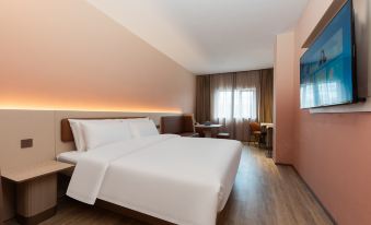 HanTing Hotel (Wuhan Zoo Vanke Future Center)