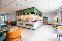 Yixi Cloud Hotel (Puzhehei Tourist Center Branch)