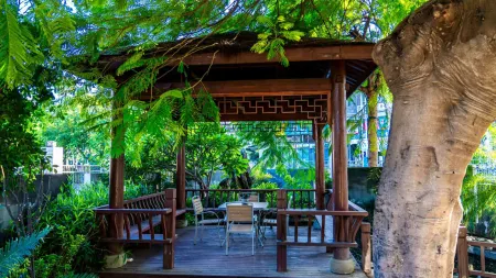 Su Jian Fan Lu Homestay Отели в г. Мии