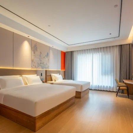 Jifeng Hotel (Xinyang East Station Branch)