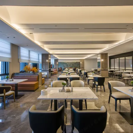 Atour Hotel of Doumen Zhuhai Отели рядом с достопримечательностью «Жухайский конный корт»