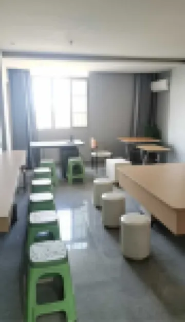 โรงแรมจี้ตัว ชิงจู โฮมสเตย์