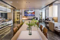 Lijiang DETING GARDEN HOTEL - sarapan