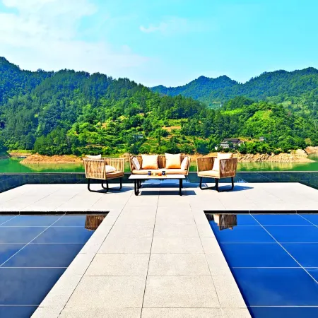 Gongtan Starry Wujiang Courtyard