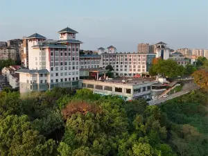 Luzhou Nanyuan Hotel