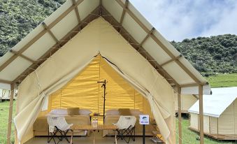 Axilisi Ridge Line Camping Hotel