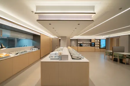 Ji Hotel (Zhongshan Lihe Plaza Branch) Отели рядом с достопримечательностью «Zhongshan Technical Institute (East Campus)»