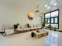 Houhaisen Yueguang HUB Homestay