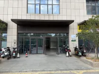 Baimei Loft Apartment Hotel (Nanchang Fushan Avenue Baigang Subway Station)