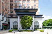 Madison Hotel Guangzhou Panyu Chimelong Wanbo Center 広州のホテル