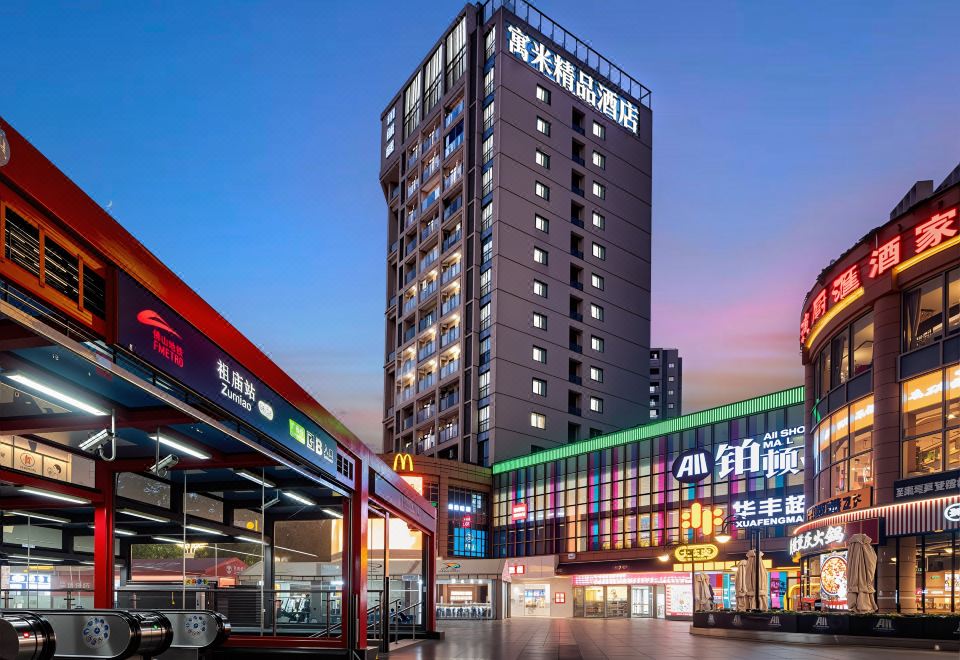 hotel overview picture