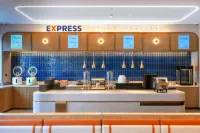 Holiday Inn Express Changbaishan Beauty Pine by IHG - Wifi