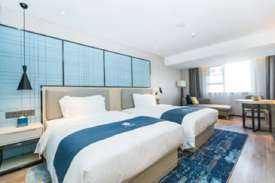 Echarm Hotel (Shenzhen International Convention and Exhibition Center, Airport)