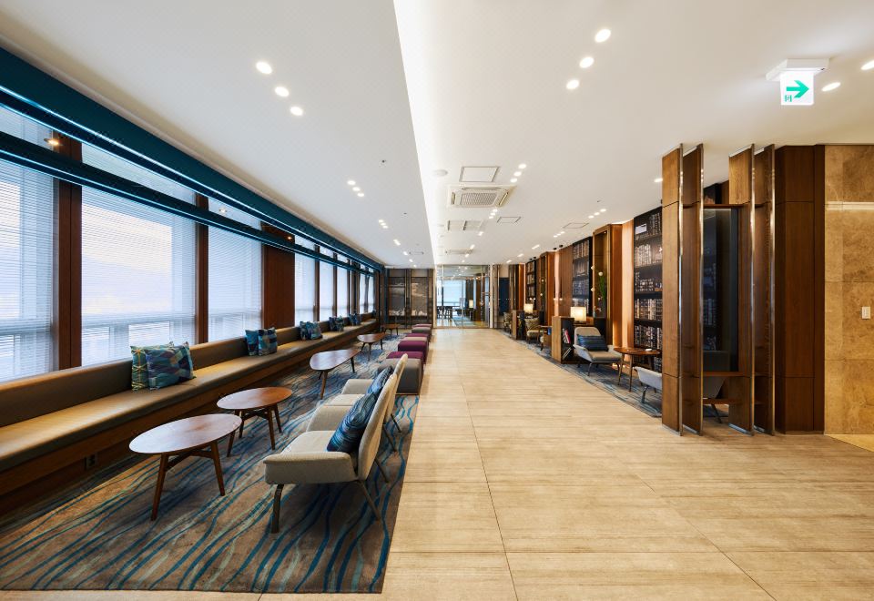 3. 펠릭스바이에스티..