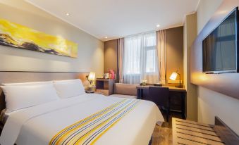 Homeinn Plus Hotel (Shanghai Zhangjiang Guanglan Road Subway Station)