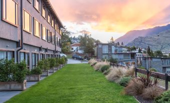 Copthorne Hotel And Resort Queenstown Lakefront