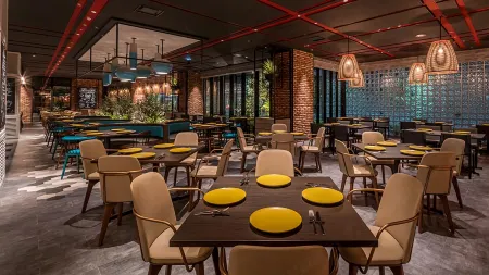 Tokyo Bay Shiomi Prince Hotel Отели рядом со станцией Станция Касайринкай-Коэн, JR (JR Kasairinkaikoen)