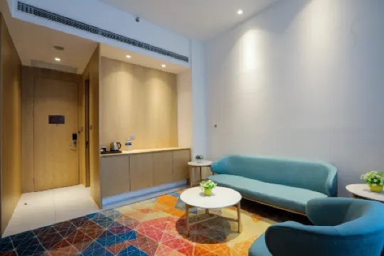 Holiday Inn Express SHANGHAI SONGJIANG FANGTA by IHG Отели рядом со станцией Shanghai Songjiang Railway Station