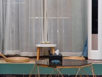 佛山京玺精品复式公寓 - 质感墨绿LOFT大床房