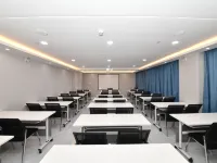 Magnotel Hotel (Feicheng Xinhua Building) Hotels in Feicheng