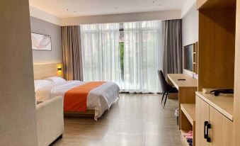 Yiyun International Hotel Apartment