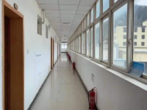 Jiaxing Qionglai Hotel (Fazhan Road Branch) Hotels in Riwoche County