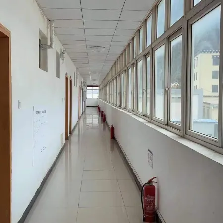 Jiaxing Qionglai Hotel (Fazhan Road Branch)