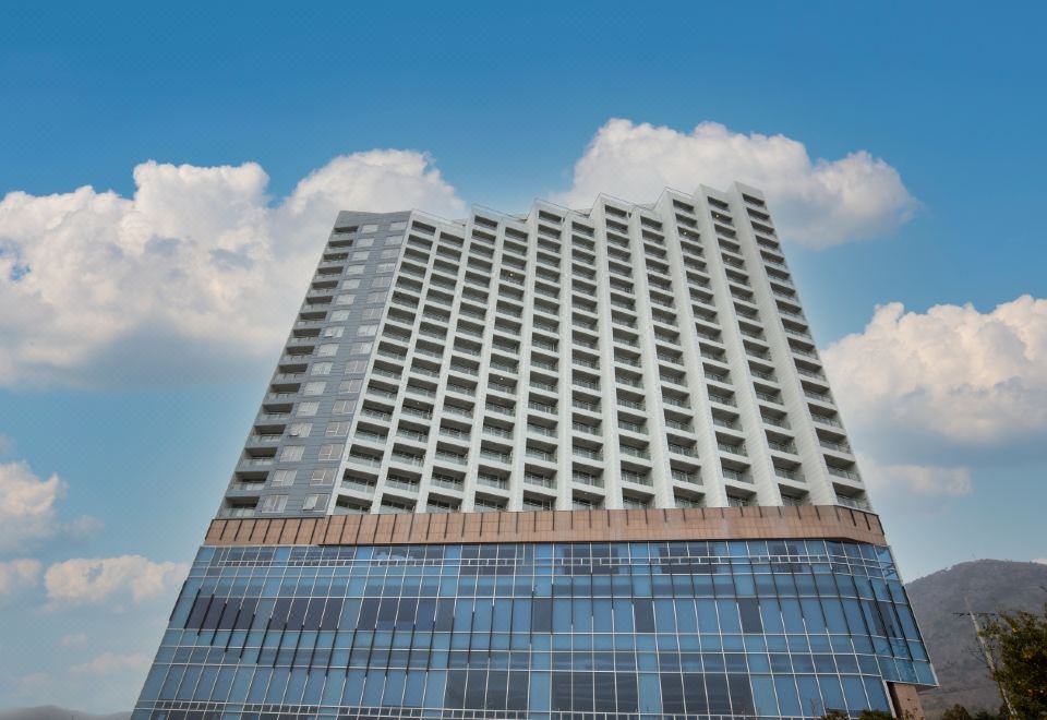 라마다 스위츠 거제 넓은 객실