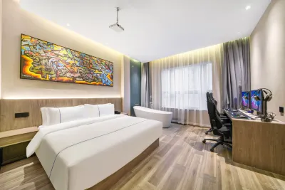 ReMAX E-sports Hotel (Ningbo Railway Station Nantang Old Street)