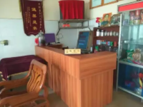 Yixuan Light Travel Hotel (Chengdu Xipu Metro Station Branch) Hotels in der Nähe von Xihua University Ande Campus