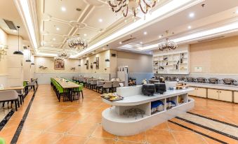 Vienna Hotel (Zhongshan Xiaolan Daxin) - Housity
