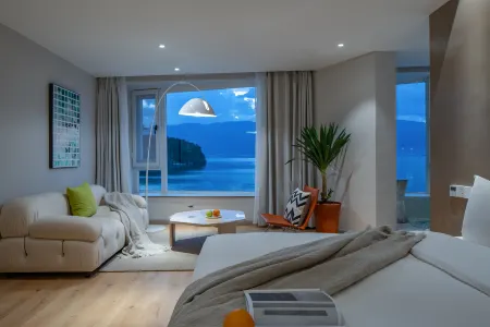 Lutu · Erhai Pearl Villa Seaview Holiday Guesthouse (Dali Shuanglang Branch) Отели рядом с достопримечательностью «Daoyibang Fishing Village»