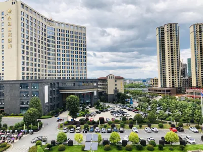 Crown Century Hotel Các khách sạn ở Vũ Cương