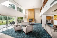 Glenmarie Hotel and Golf Resort
