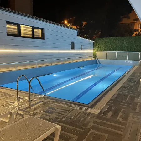 Opera Suites Apart Hotel