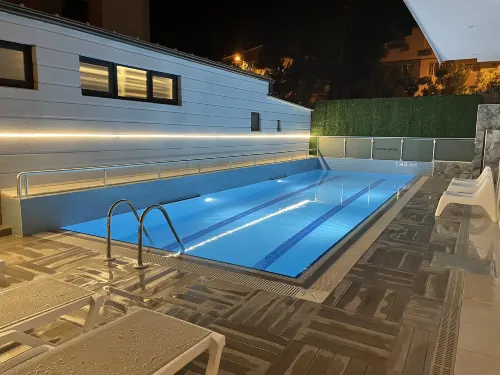 Opera Suites Apart Hotel - pemandangan pegunungan