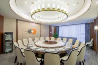 Vienna Hotel (Guangchang Yanjiang Road) - فطور