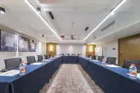 Homeinn Aifeel Hotel (Kunming Dongfeng Square Nanping Street)