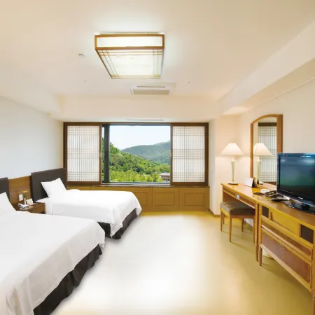 The K Hotel Gyeongju Отели рядом с достопримечательностью «Парк аттракционов Gyeongju World»