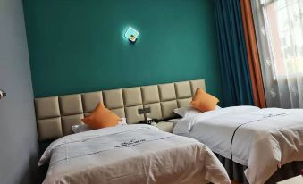 Nanjing Minghao Hotel