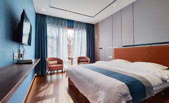 Xinjin Sanbaihui Hotel
